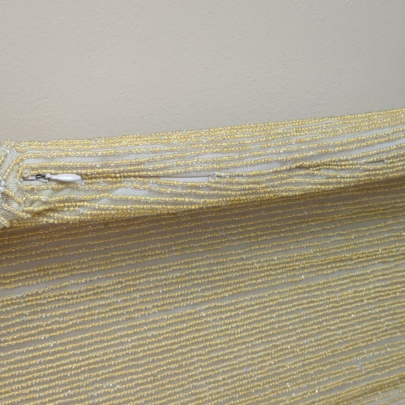 XS Dallin Chase Yellow Heavily Beaded Top Scalloped - Picture 9 of 17